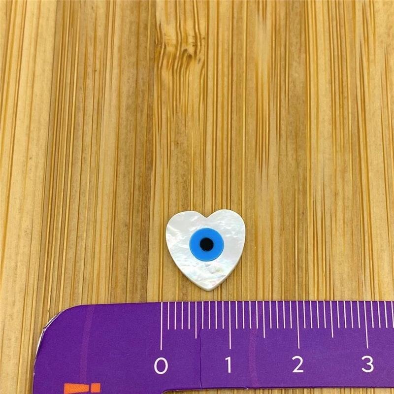 OLHO GREGO CORAÇÃO 12MM 1 PÇ FURO PASSANTE