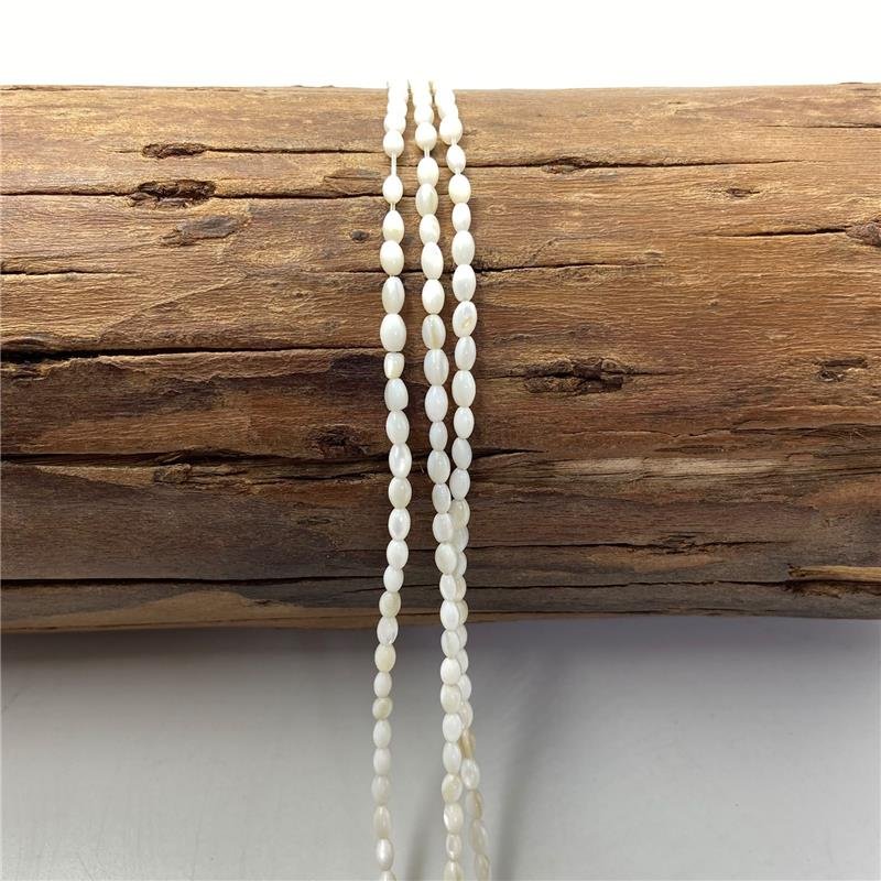 FIO DE PEDRA MADREPEROLA ARROZ 3X5MM
