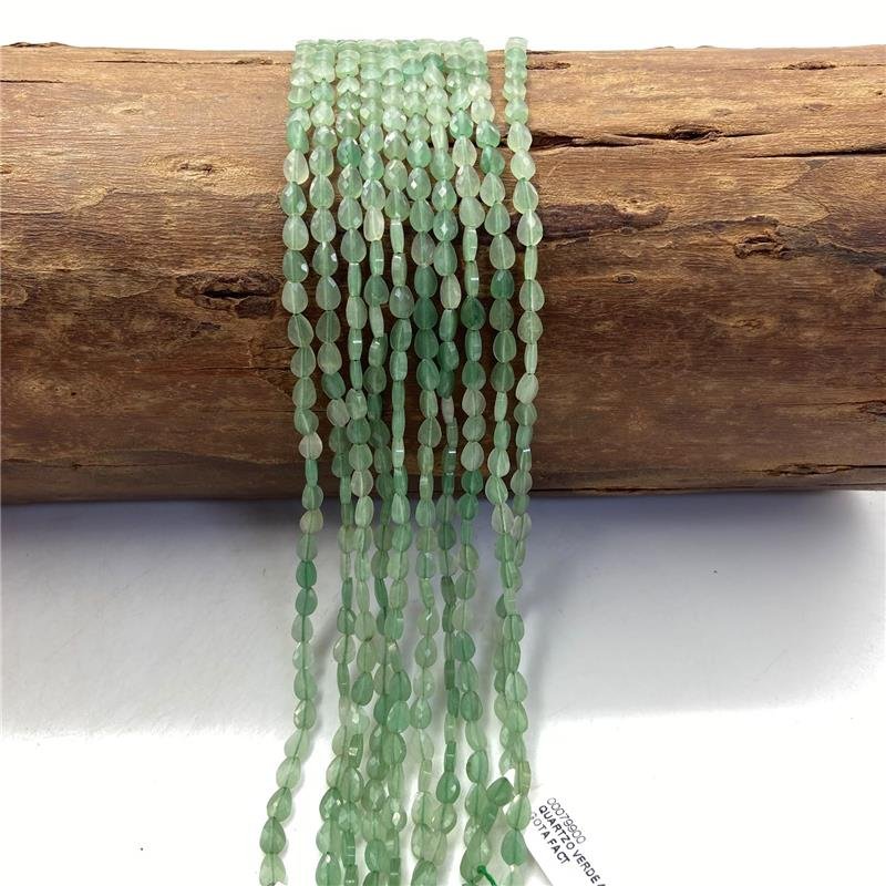 FIO DE QUARTZO VERDE GOTA FACETADA 4X6MM